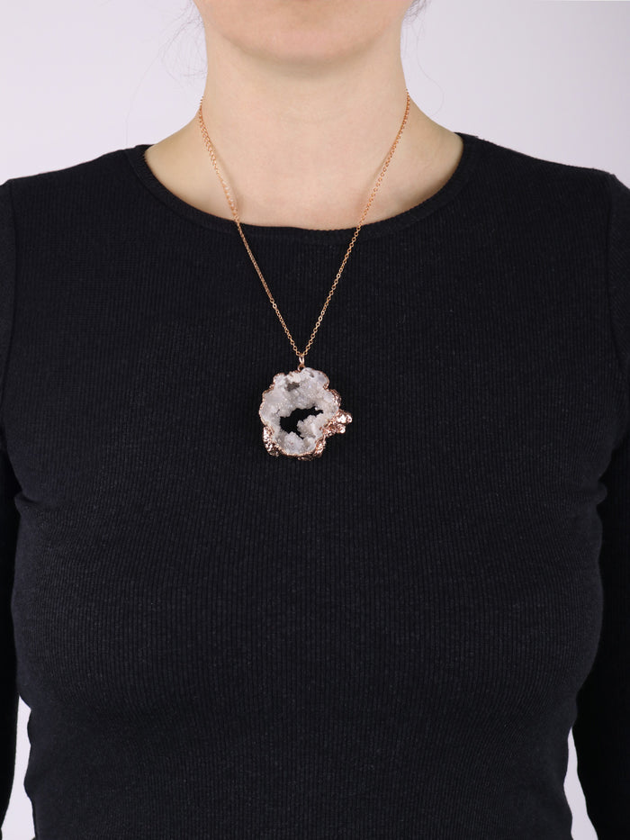 Aura Geode Pendant | Clear/ Gold-Image 2