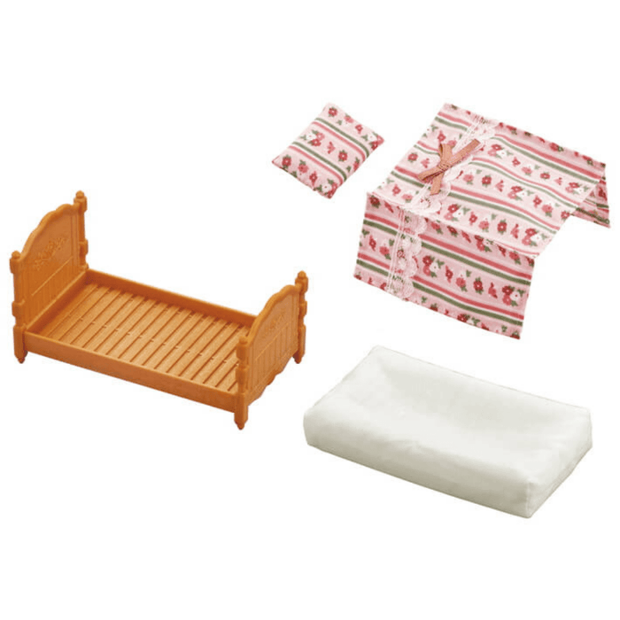 Calico Critters Bed & Comforter Set