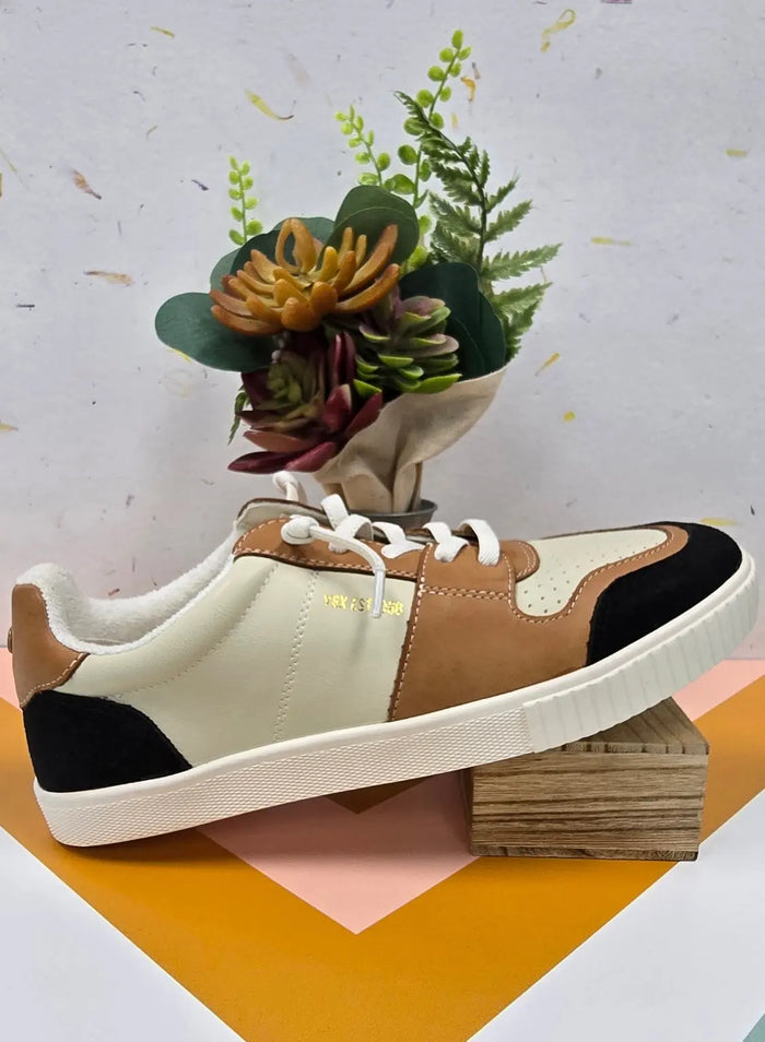 Draton Slip-On Sneaker Yellow Box