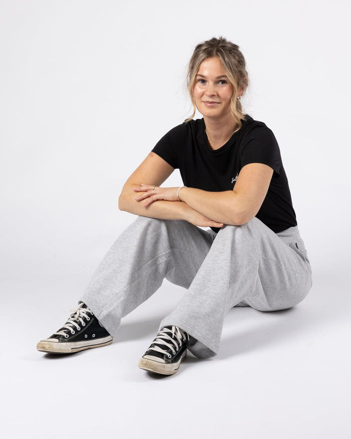 Essential Womens Joggers Wide Leg in Grey