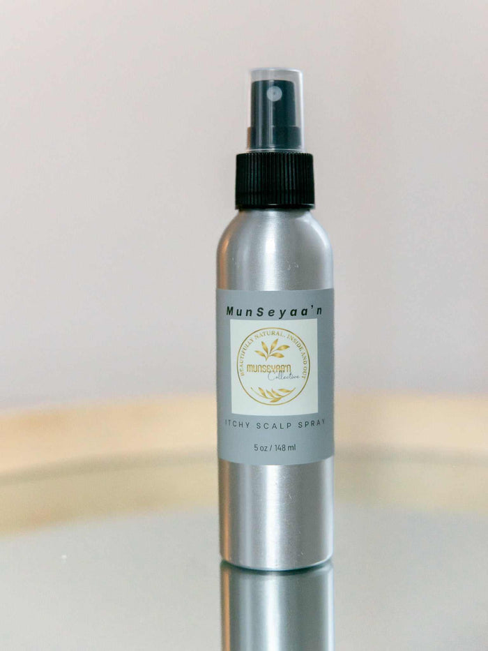 Itchy Scalp Spray bottle with natural zinc and aloe vera ingredients for soothing scalp irritation and nourishing hair