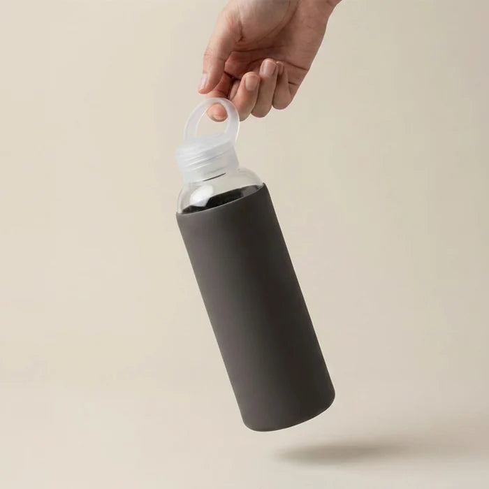 LAZAZ Pursip Borosilicate Glass Water Bottle with Silicone Sleeve – 1L in Kuwait - Waha Lifestyle