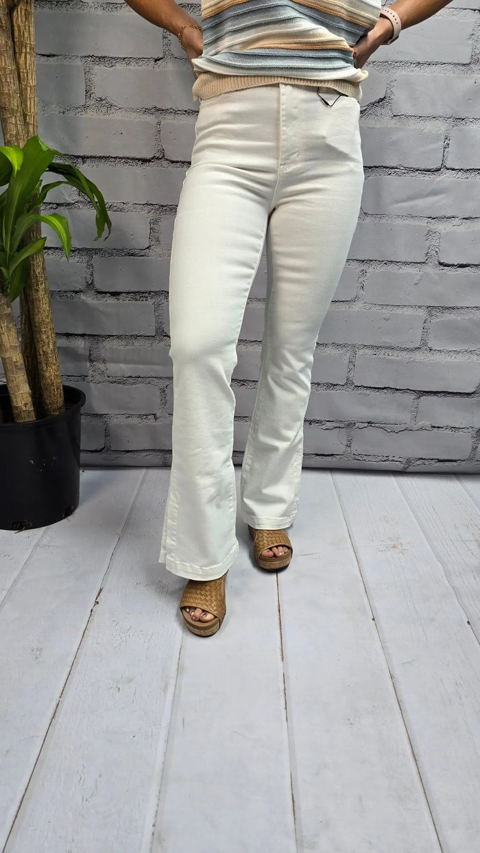 Nora Slim Boot Jeans Judy Blue