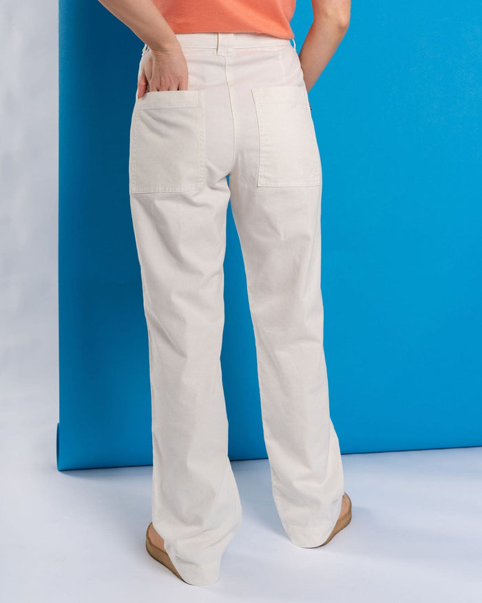Ogden Womens Straight Leg Trousers in White