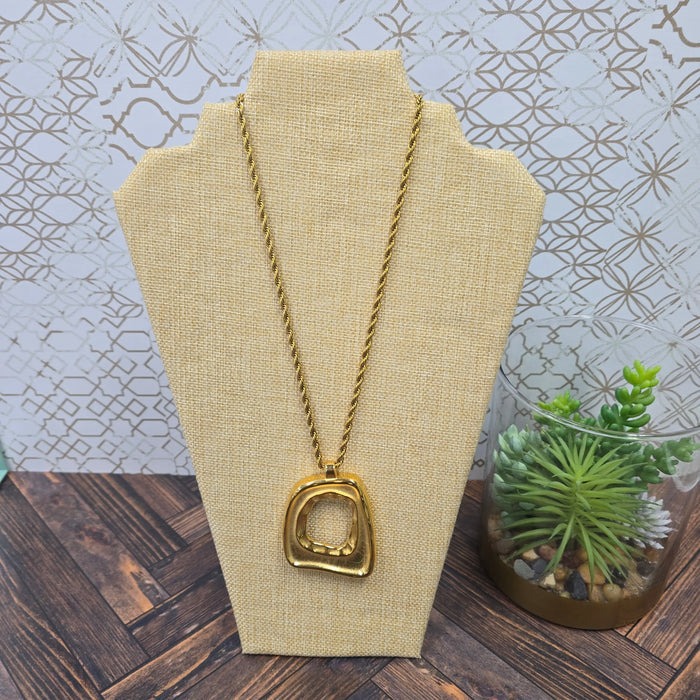 Taylor Necklace ChanSuttPearls